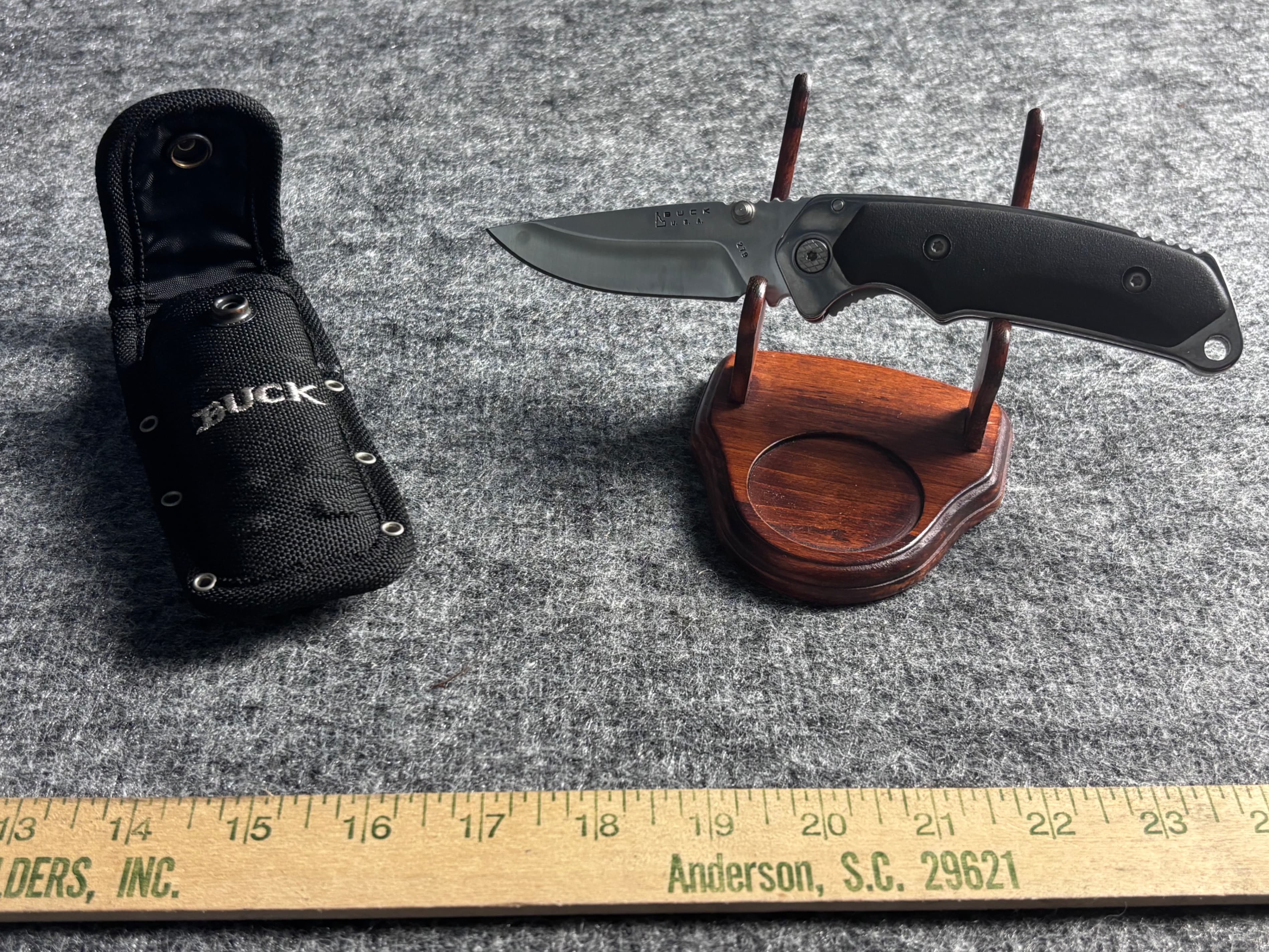 2002 (never used) Buck 279 Folding Knife with Sheath