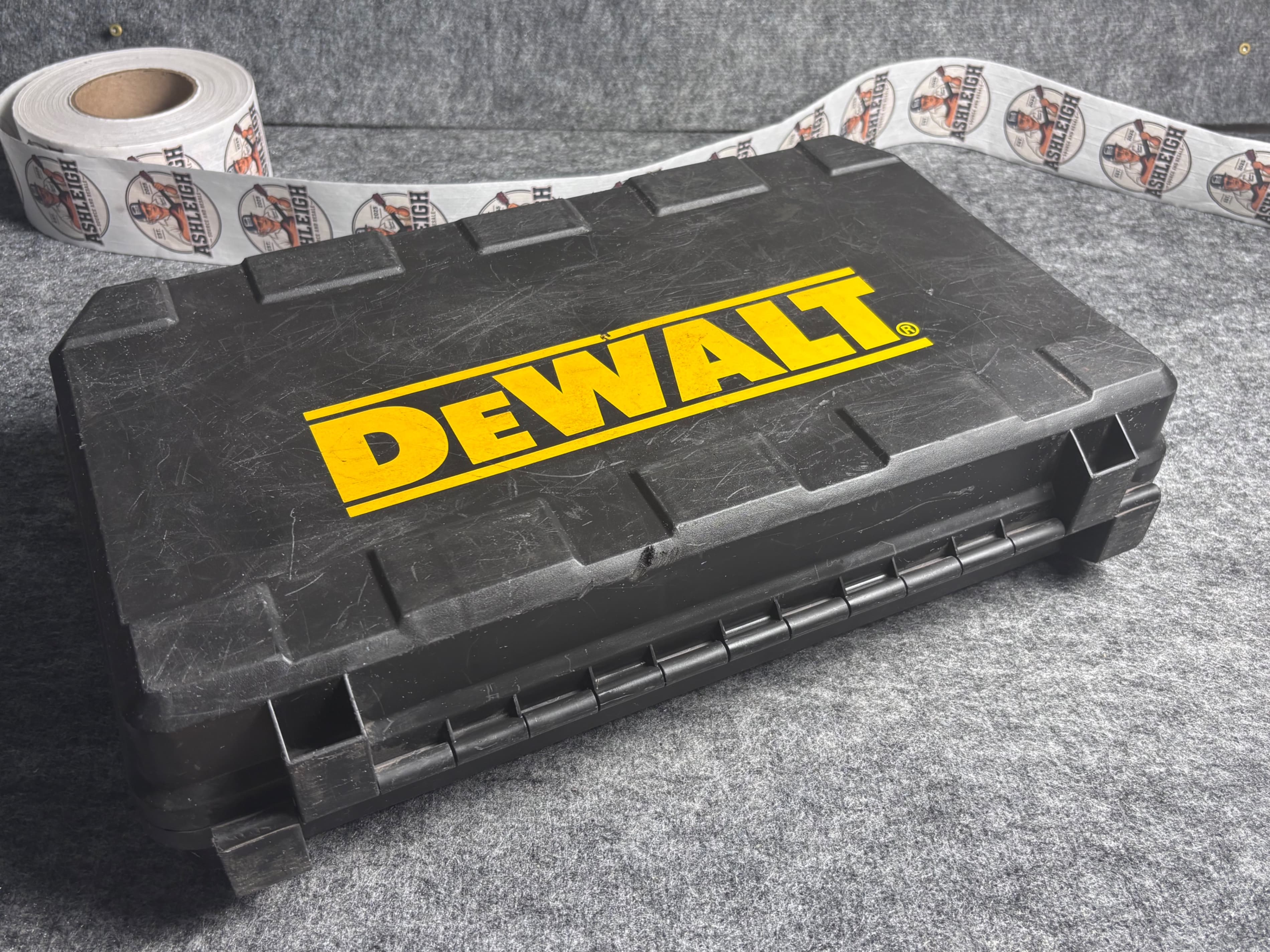 DeWalt DW505 1/2” Hammer Drill (Corded) with Case and Accessories - Thumbnail 2