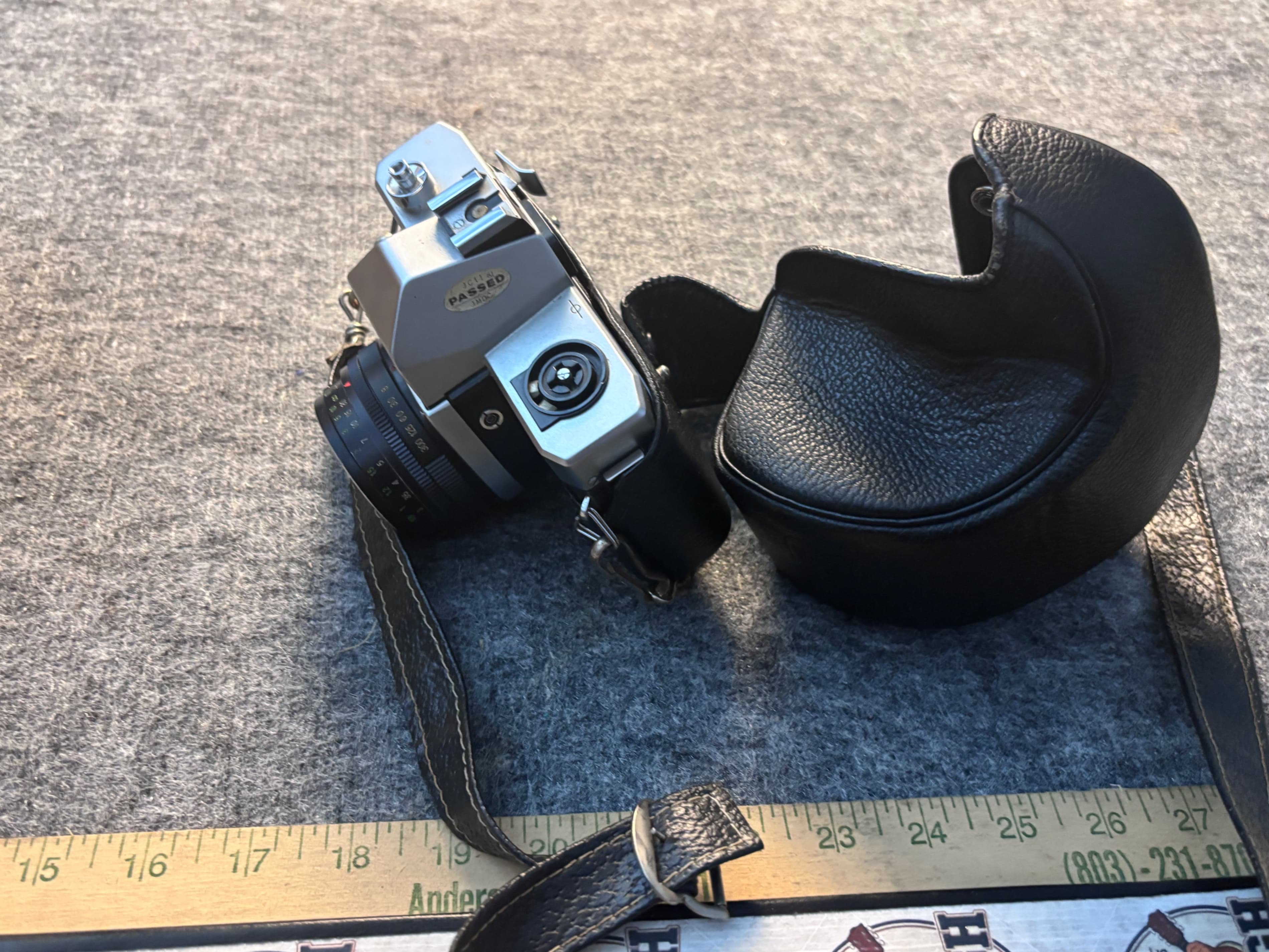 Ricoh Singlex TLS 35mm Film Camera with Rikenon 55mm Lens - Thumbnail 4